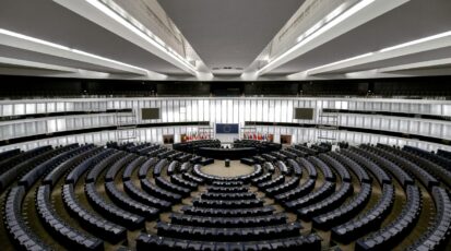 Sala obrad Parlamentu Europejskiego w Brukseli podczas posiedzenia plenarnego