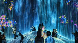 Interaktywna instalacja cyfrowa z projekcjami świetlnymi i odwiedzającymi